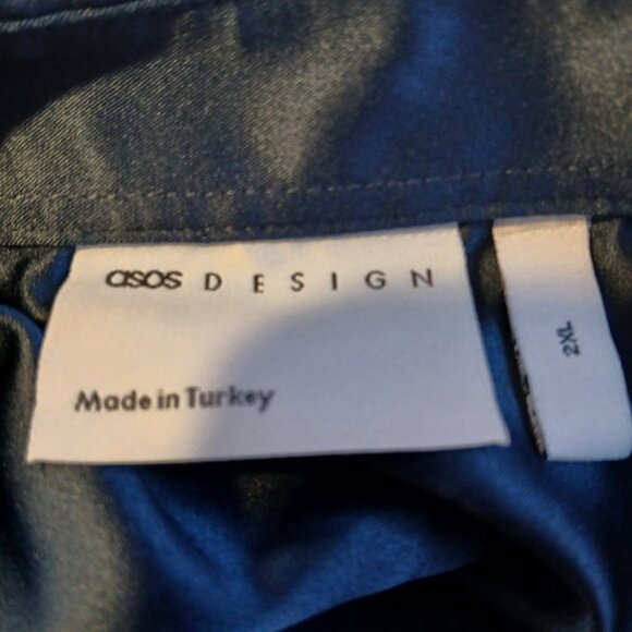 Asos Design Men's Navy Satin Like Shirt  XL NWOT - Picture 4 of 8